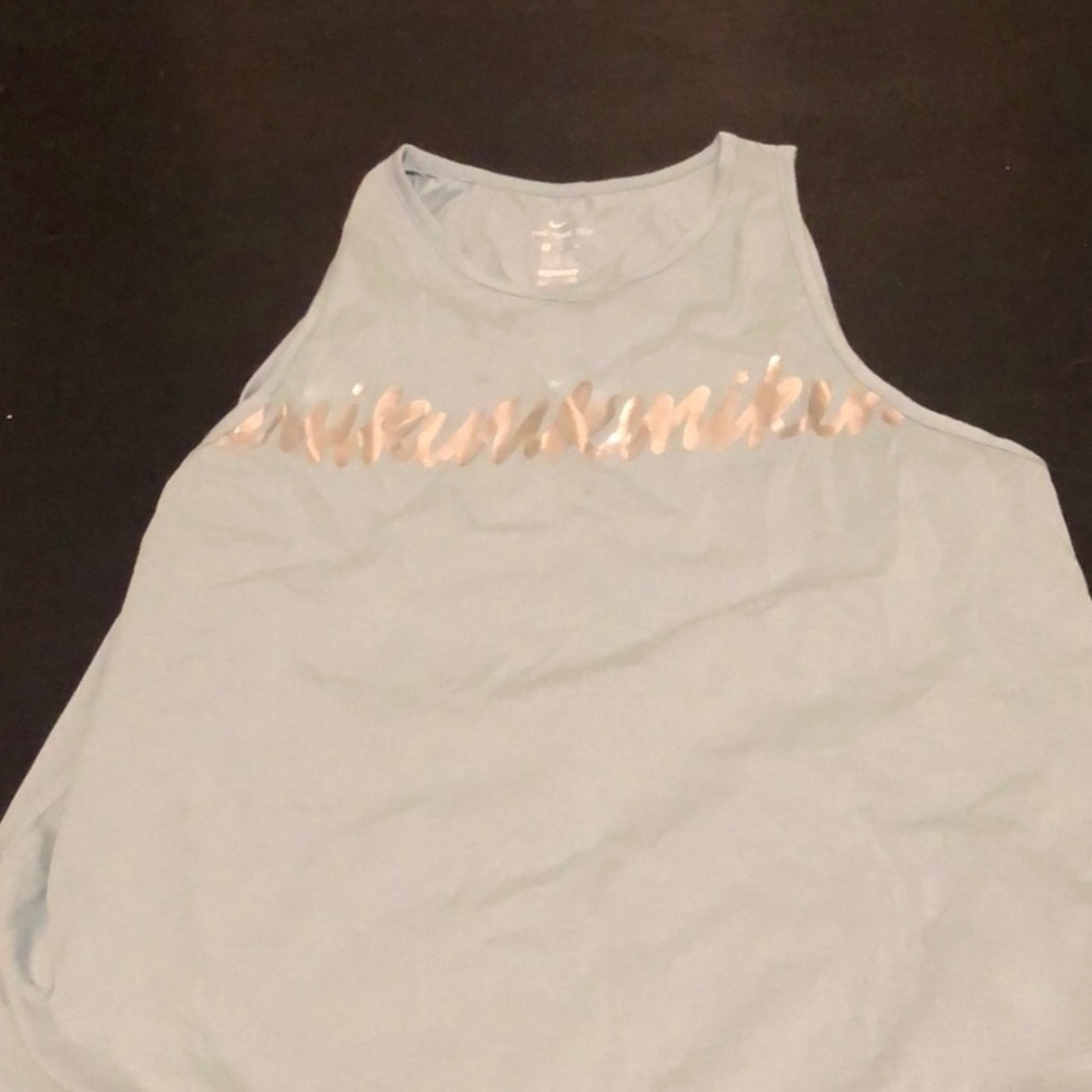 Nike tank top woman size xl